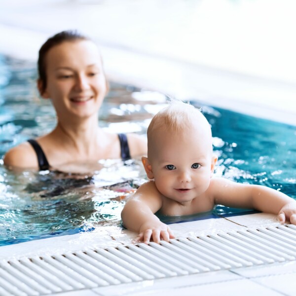 BABYSCHWIMMEN